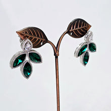 The Zenia Whitegold A.D Earring