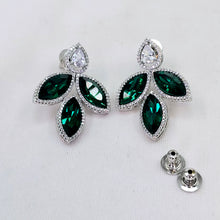 The Zenia Whitegold A.D Earring