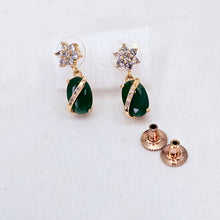 The Leora Rosegold A.D Earring