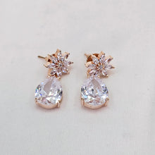 The Perry Rosegold A.D Earring