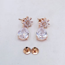 The Perry Rosegold A.D Earring