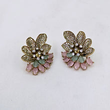 The Tarini Victorian Polish Earring