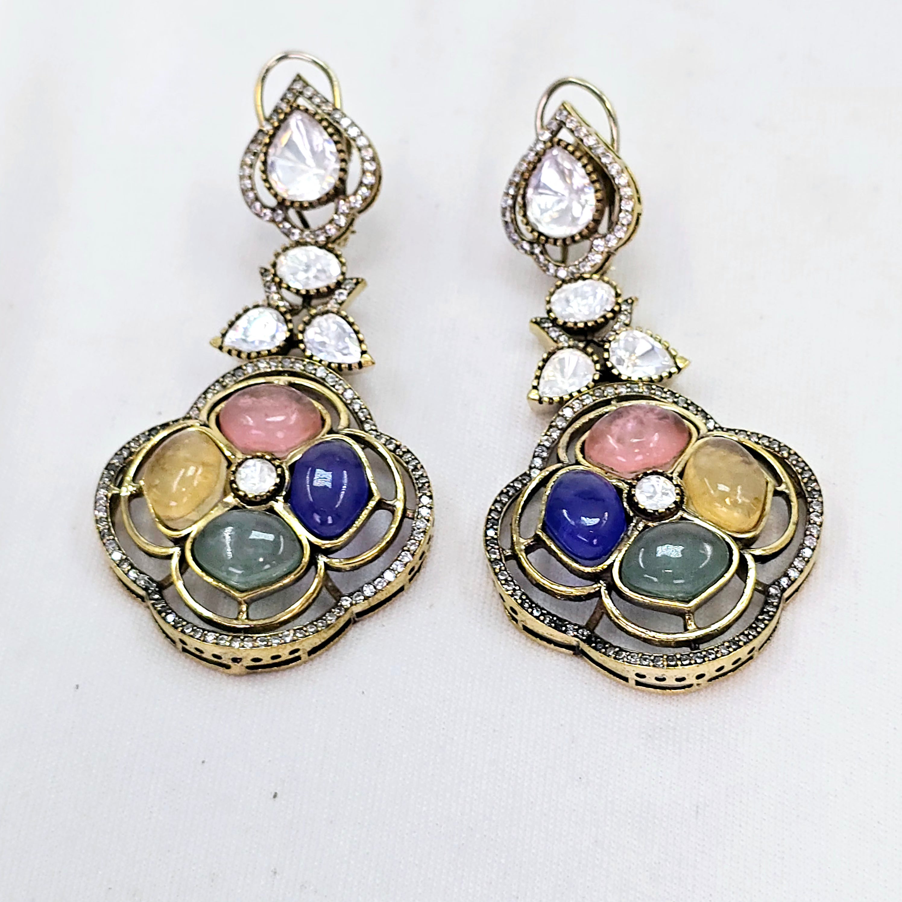 The Jenna Victorian Polish Earring