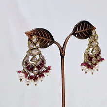 The Jamie Victorian Polish Earring