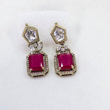 The Jassy Victorian Polish Earring