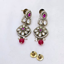 The Jerry Victorian Polish Earring
