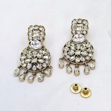 The Celina Victorian Polish Earring