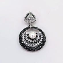 The Darnell Blackgold A.D Pendant Earring