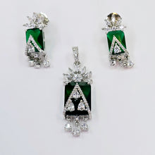 The Amira Whitegold A.D Pendant Earring