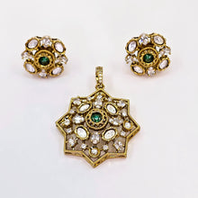 The Daysha Victorian Polish Pendant Earring