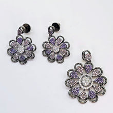 The Avrill Blackgold A.D Pendant Earring