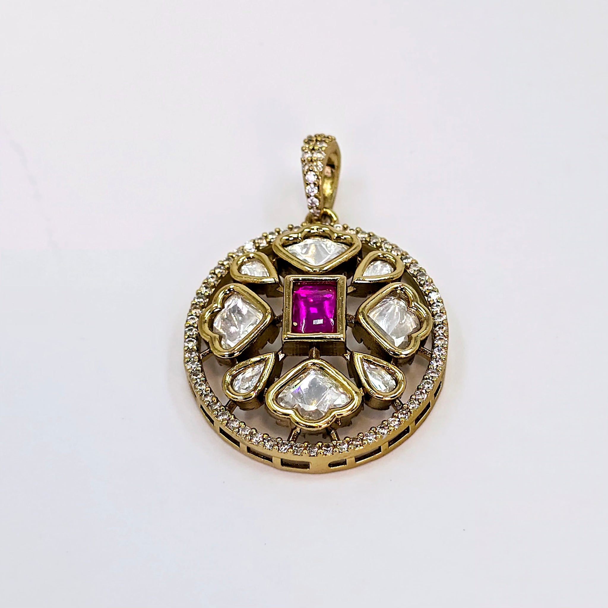 The Davia Victorian Polish Pendant Earring