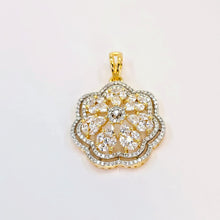 The Tiyra Yellowgold A.D Pendant Earring