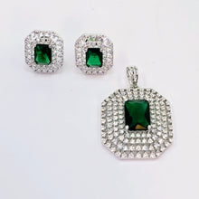 The Alora Whitegold A.D Pendant Earring