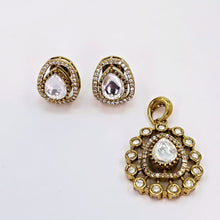 The Fenix Victorian Polish Pendant Earring