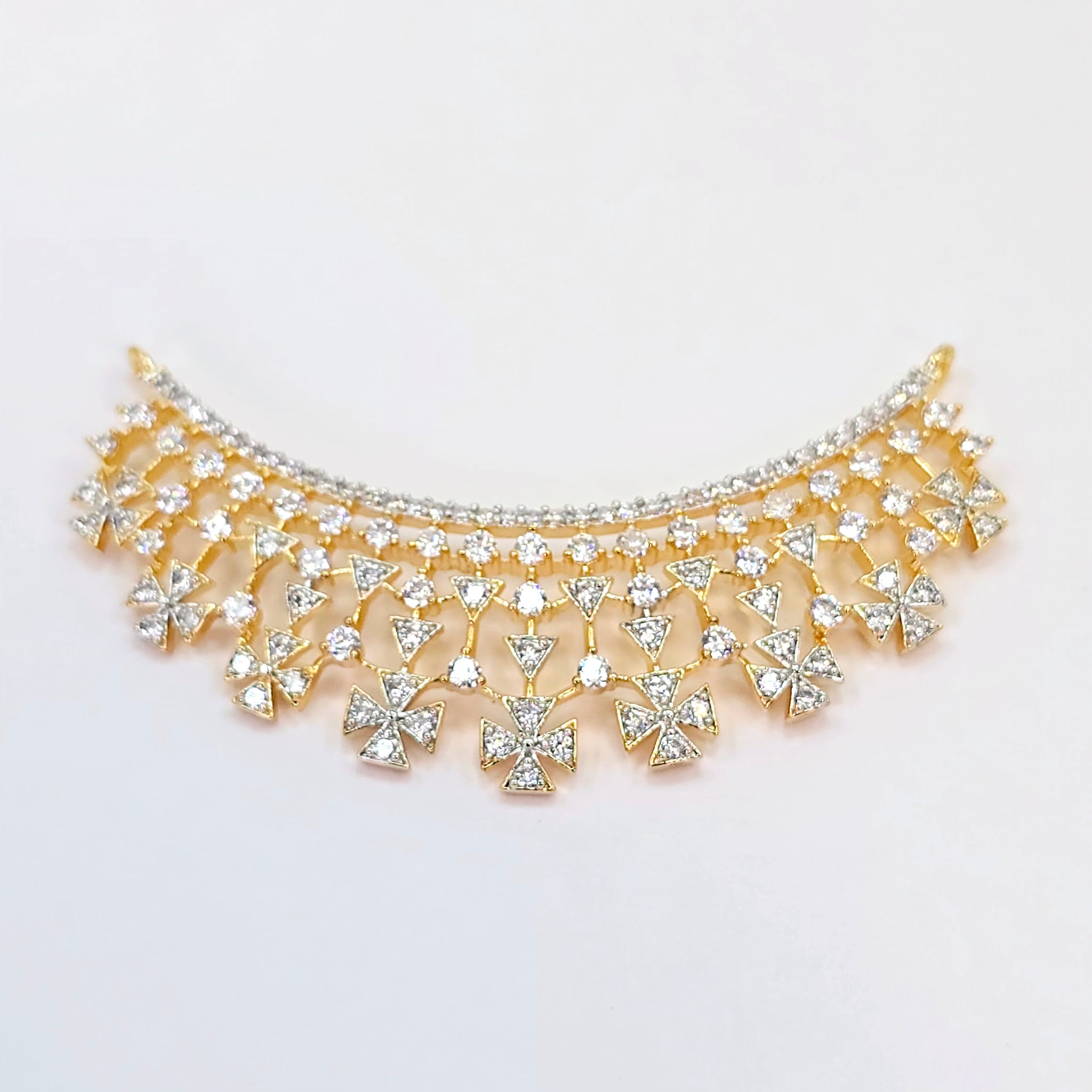 The Orry Yellowgold A.D Pendant Earring (M.S)