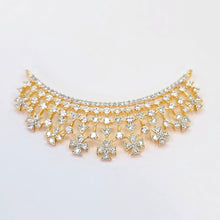 The Orry Yellowgold A.D Pendant Earring (M.S)