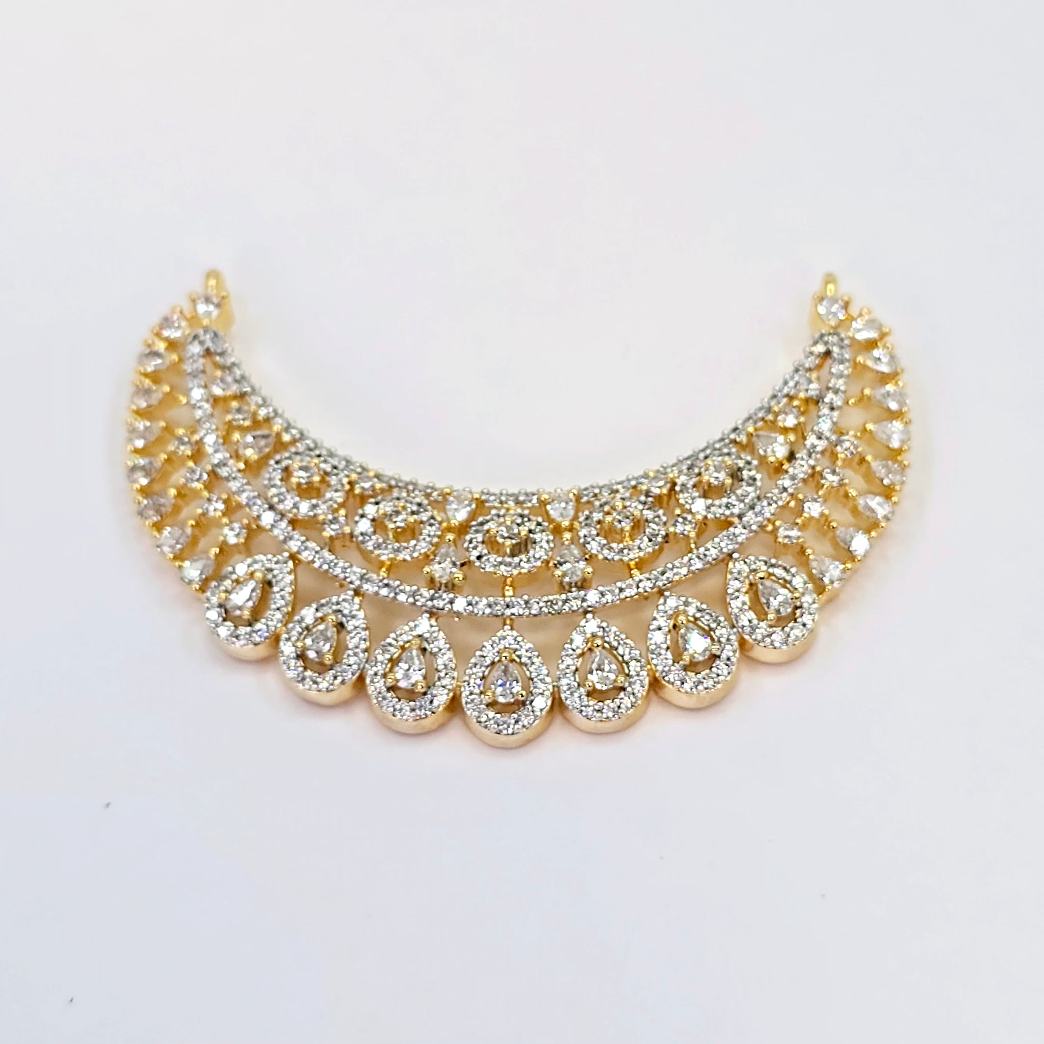 The Adair Yellowgold A.D Pendant Earring (M.S)
