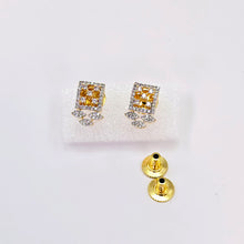 The Anzu Yellowgold A.D Pendant Earring (M.S)