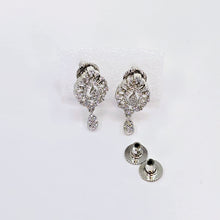 The Angely Whitegold A.D Pendant Earring (M.S)