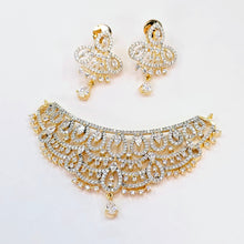 The Alyssa Yellowgold A.D Pendant Earring (M.S)