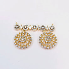 The Aridna Yellowgold A.D Pendant Earring (M.S)