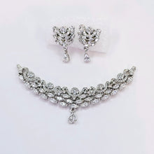 The Riynny Whitegold A.D Pendant Earring (M.S)