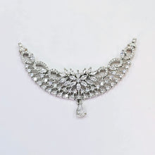 The Freya Whitegold A.D Pendant Earring (M.S)