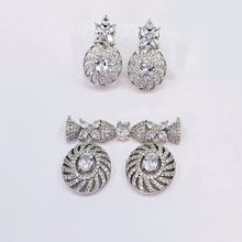 The Derika Whitegold A.D Pendant Earring (M.S)