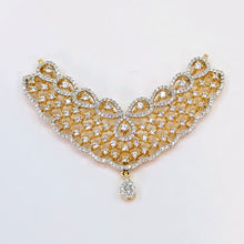 The Dafina Yellowgold A.D Pendant Earring (M.S)