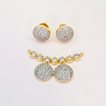 The Della Yellowgold A.D Pendant Earring (M.S)