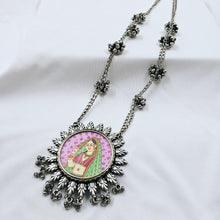 The Siraya Fancy Re Customized Necklace