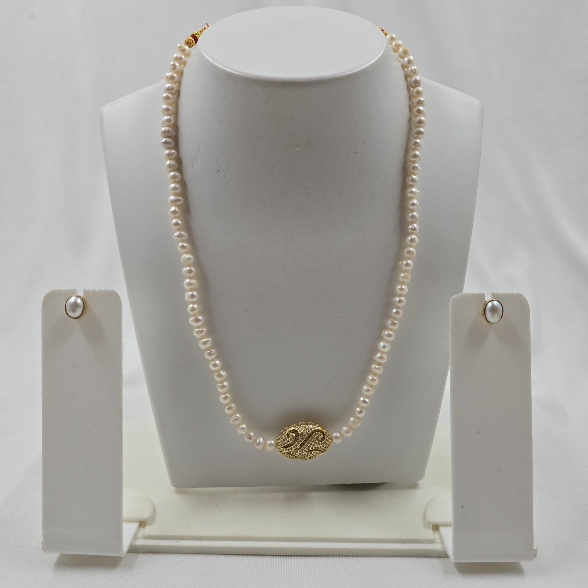 The Vira Fancy Re Customized Necklace