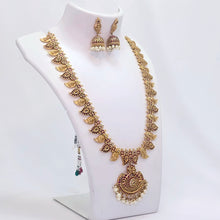 The Varnika Kempu Long Necklace