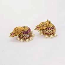 The Varnika Kempu Long Necklace