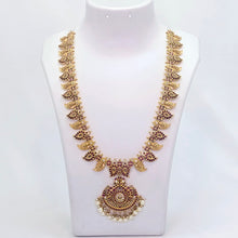The Varnika Kempu Long Necklace