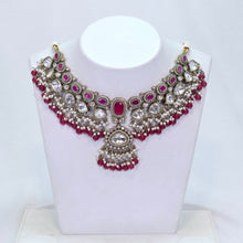 The Edie Victorian Polish Necklace