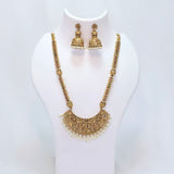 The Mukta Kempu Necklace