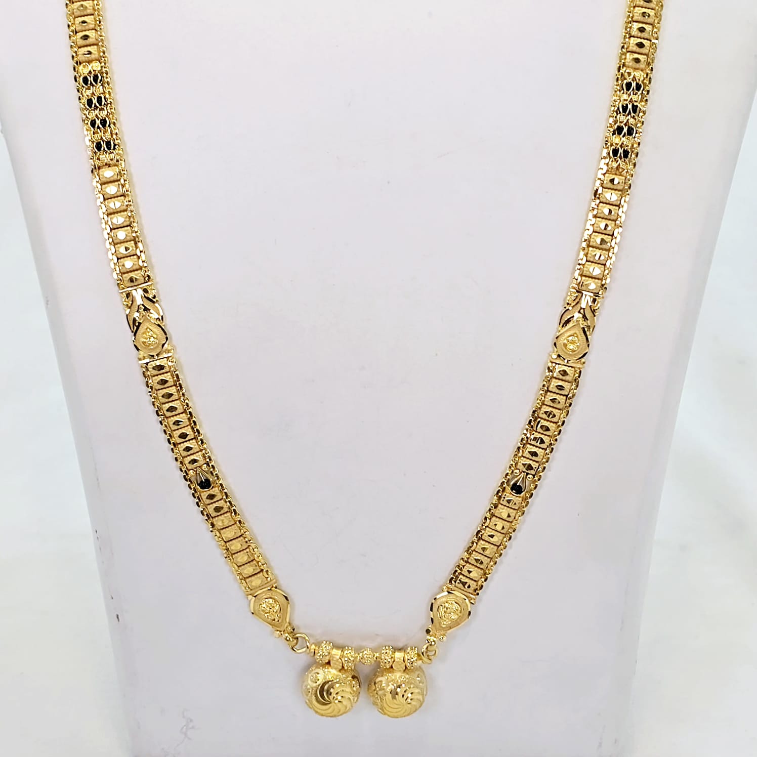 The Prisha Goldforming Mangalsutra