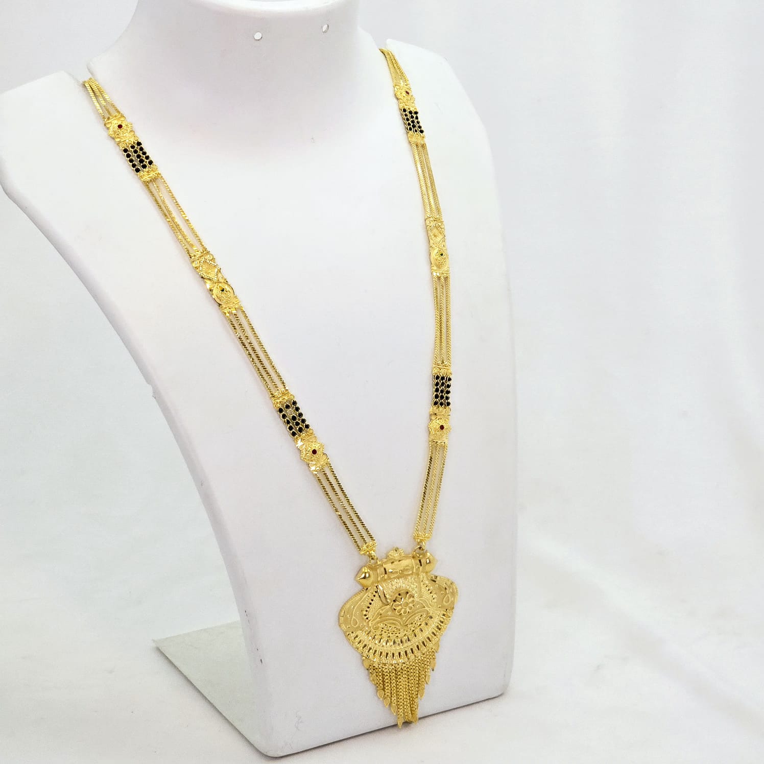 The Malati Goldforming Mangalsutra
