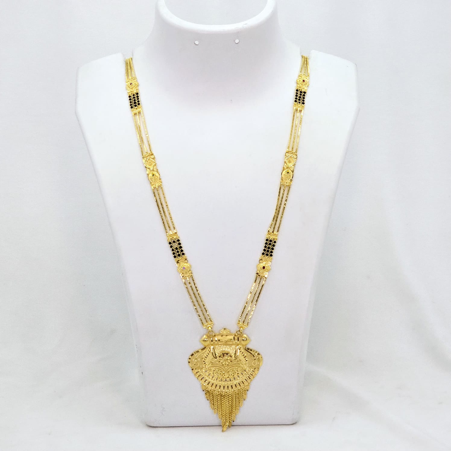 The Malati Goldforming Mangalsutra