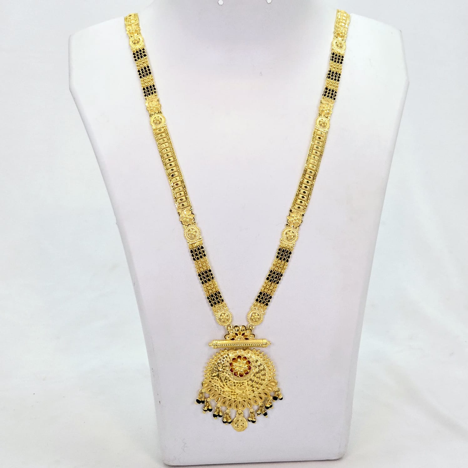 The Grishma Goldforming Mangalsutra