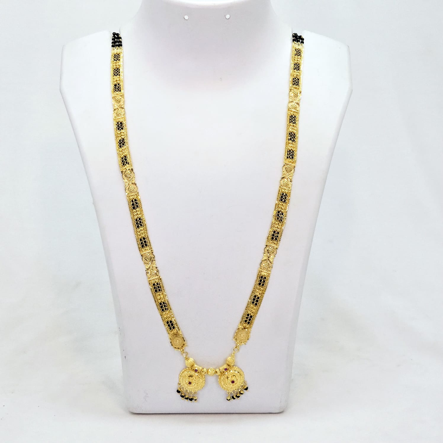 The Chabi Goldforming Mangalsutra