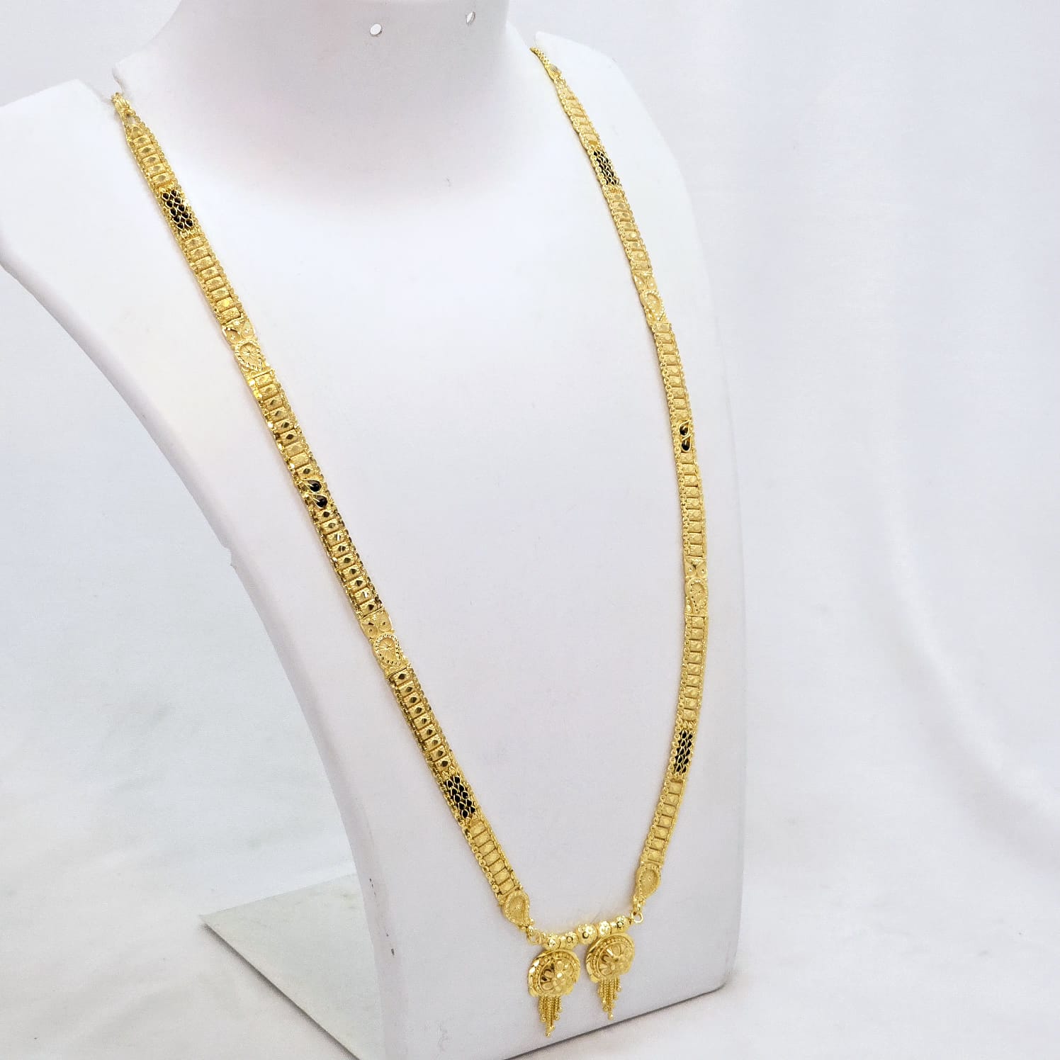 The Bhargavi Goldforming Mangalsutra