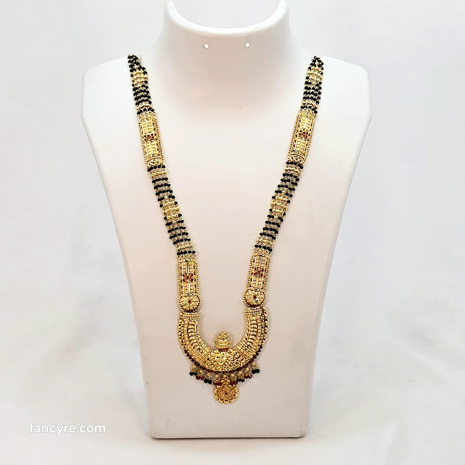 The Tarini Antique Goldforming Mangalsutra