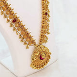 The Bhargavi Antique Goldforming Saaj