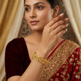 The Malvi Goldforming Bangle