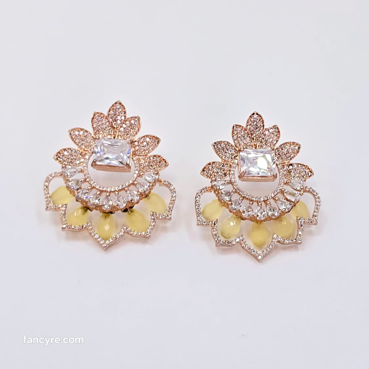 The Ember Rosegold A.D Earring