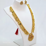 The Prachi Antique Goldforming Saaj