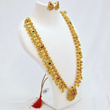 The Pankaja Antique Goldforming Saaj